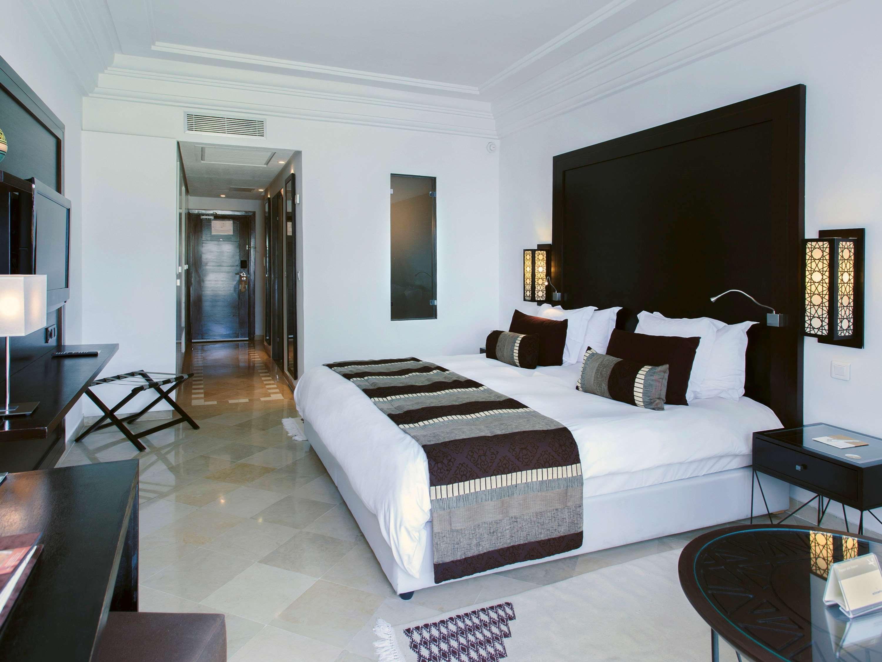 Mövenpick Hotel Gammarth Tunis La Marsa Exteriör bild
