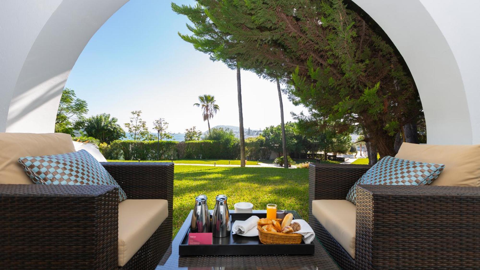 Mövenpick Hotel Gammarth Tunis La Marsa Exteriör bild
